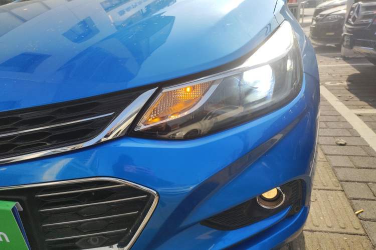 Used Chevrolet Cruze 2017 1.4T Hatchback Dual-Clutch Lingfeng Edition
