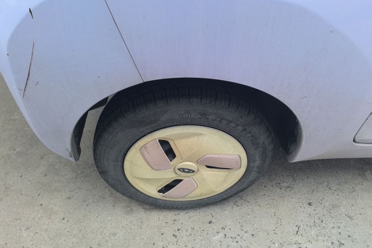 Used Chery QQ Ice Cream 2022 170km Sundae Phosphate Lithium-Ion
