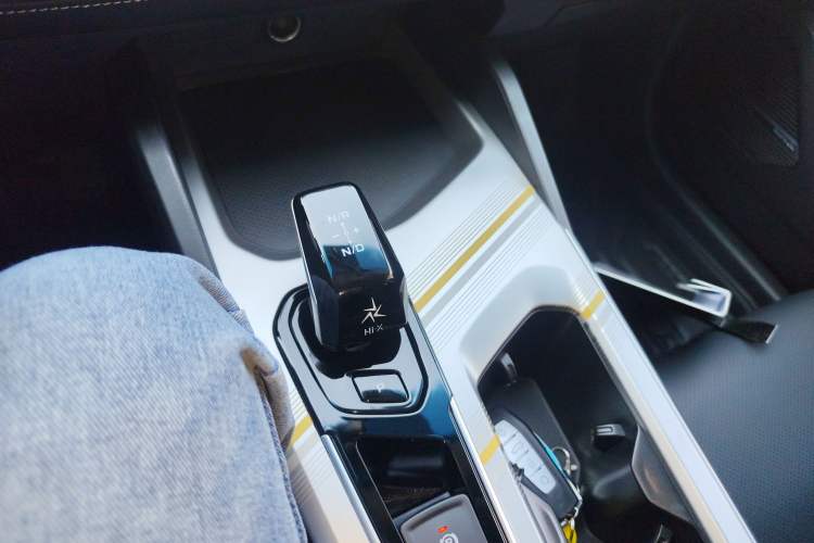 Used Geely Auto Emgrand L HiP 2024 Longteng Edition 1.5TD-DHT Pro 100KM Superior Model