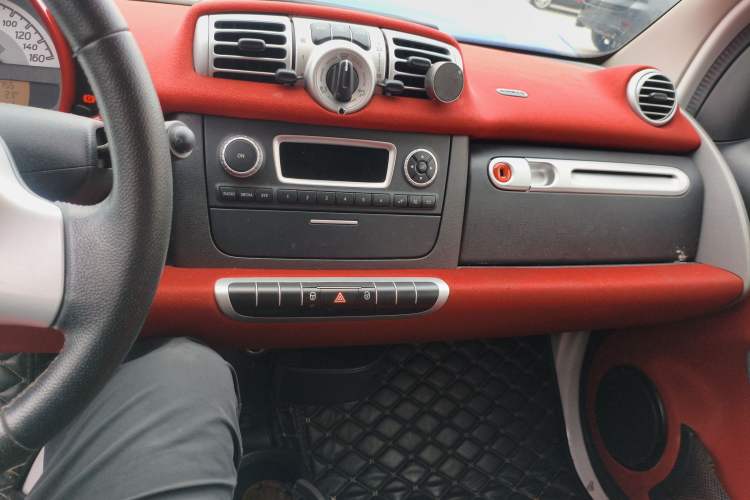 Used smart fortwo 2012 1.0 MHD Hardtop Passion Edition
