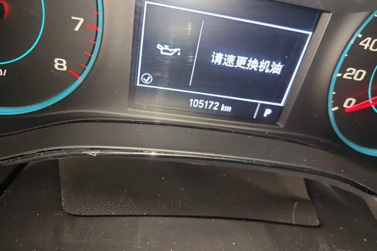 Used Chevrolet Cruze 2018 Revised Version 320 Automatic Pioneer Edition Odometer Close Up