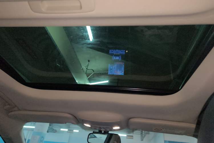 Used Ford Mondeo 2018 EcoBoost 200 Stylish Model Headliner