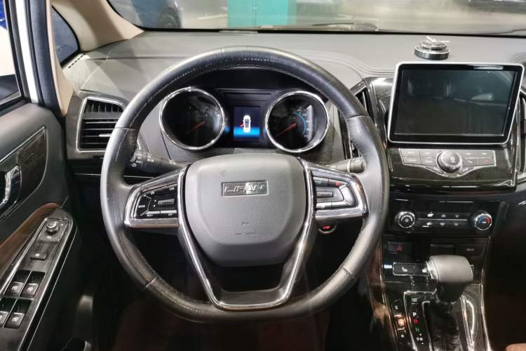 Used Lifan Auto Xuanlang 2017 2.0L CVT Comfort Edition Steering Wheel