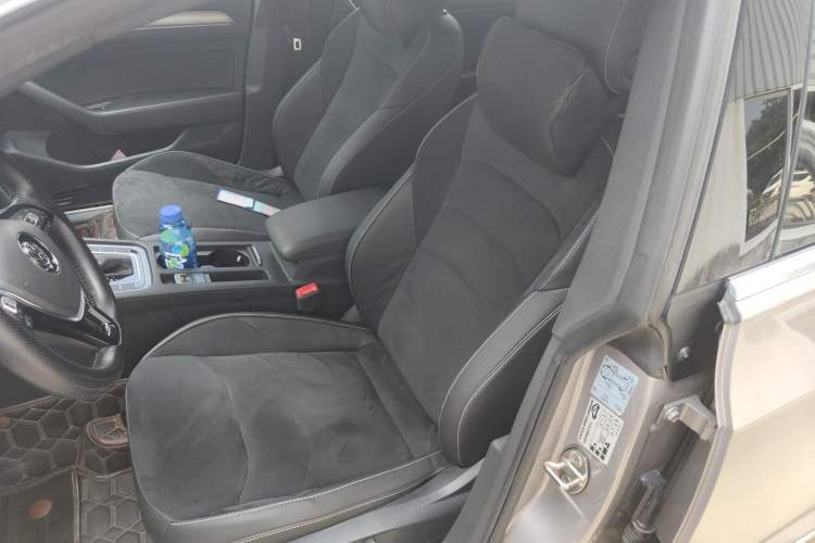 Used Volkswagen FAW-Volkswagen CC 2020 330TSI Huayan Edition China VI Standard