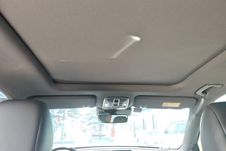 Used GAC Trumpchi GS8 2022 Linghang Series 2.0 TGDI Two-Wheel-Drive Luxury Smart Connectivity Version (7 Seats)
