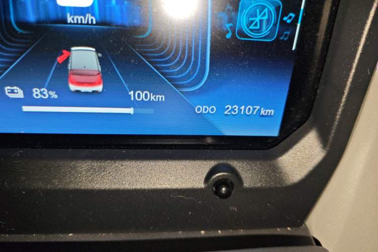 Used Chery QQ Ice Cream 2022 Pudding Model Odometer Close Up