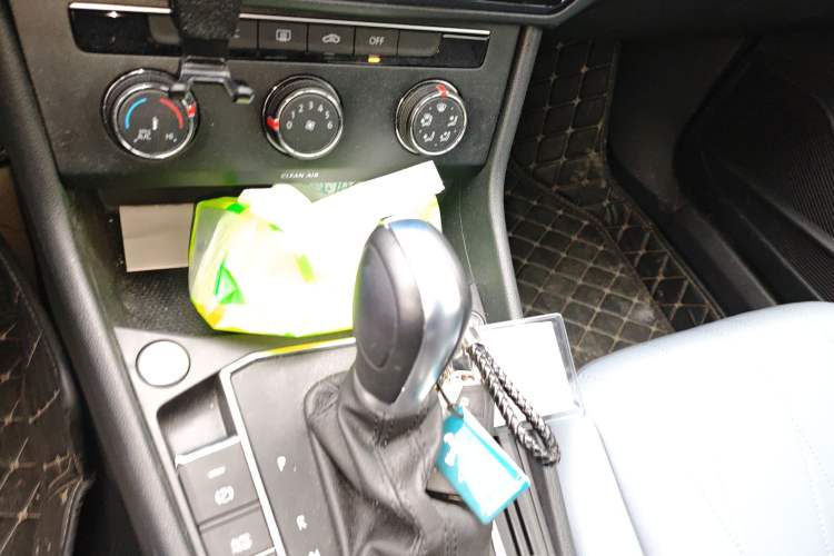 Used Volkswagen Lavida 2023 1.5L Automatic 5 Million Edition