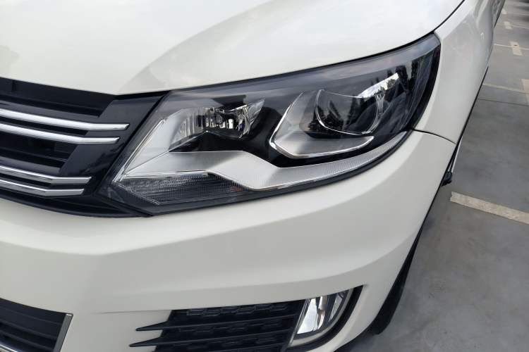 Used Volkswagen Tiguan L 2017 300TSI Automatic Two-Wheel Drive Silk Road Comfort Edition