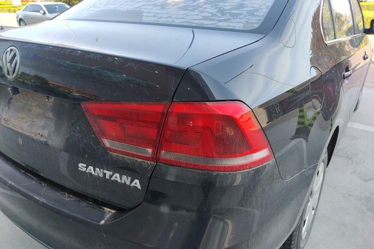 Used Volkswagen Santana 2015 1.4L Manual Fashion Edition Right Rear Taillight