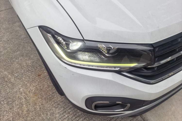 Used Volkswagen Tacqua 2020 1.5L Automatic Yue
