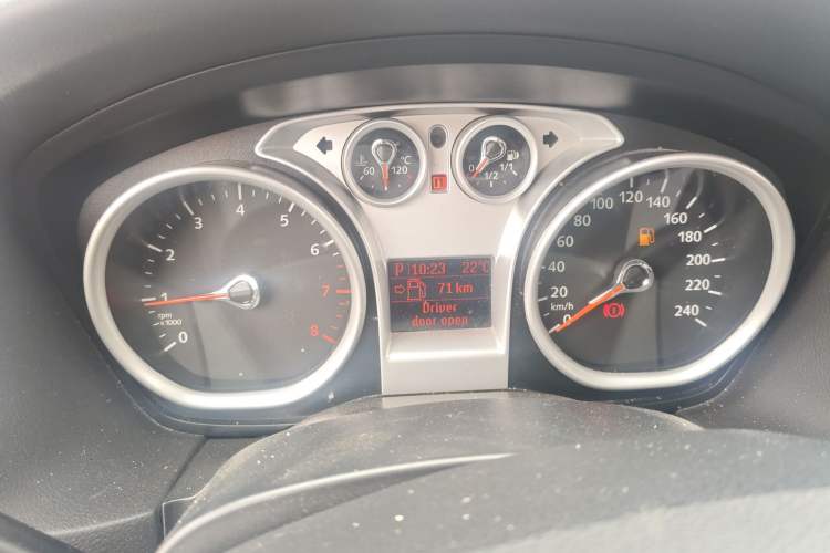 Used Ford Focus 2013 Hatchback Classic 1.8L Automatic Base Model Instrument Cluster