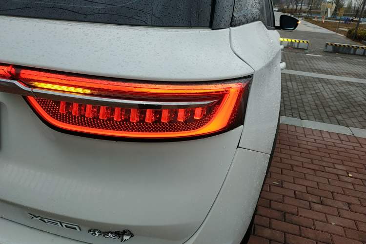 Used JETOUR X90 2022 Zilong 2.0T DCT Changsheng Edition 5-seater