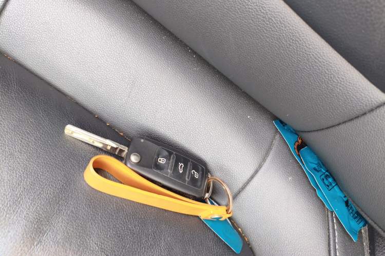 Used Volkswagen Sagitar 2017 1.6L Automatic Comfort Model Vehicle Key