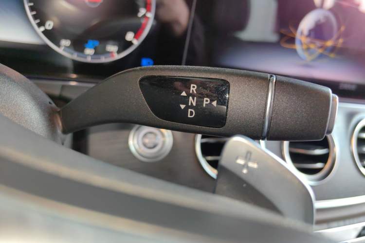 Used Mercedes-Benz E-Class 2020 Restyled E 300 L Sporty and Stylish Edition
