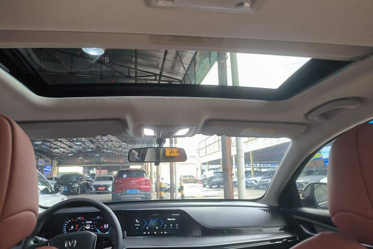 Used CHANGAN Eado 2022 PLUS Blue Whale NE 1.4T GDI DCT Prestige Edition Headliner