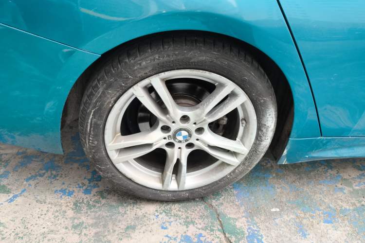 Used BMW 4 Series 2019 425i Gran Coupe M Sport Package Right Rear Wheel Hub