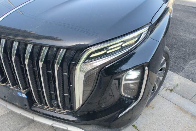 Used Hongqi HS7 PHEV 2024 2.0T PHEV Four-Wheel Drive Flagship Edition 6 Seats