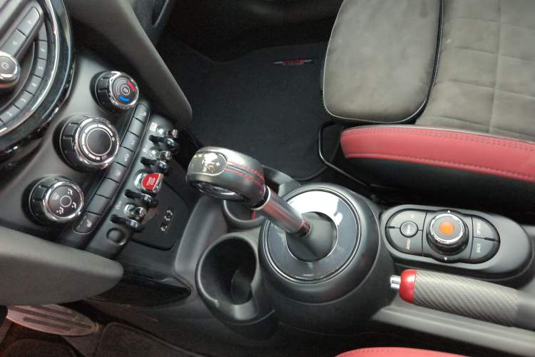 Used MINI JCW 2017 2.0T JOHN COOPER WORKS