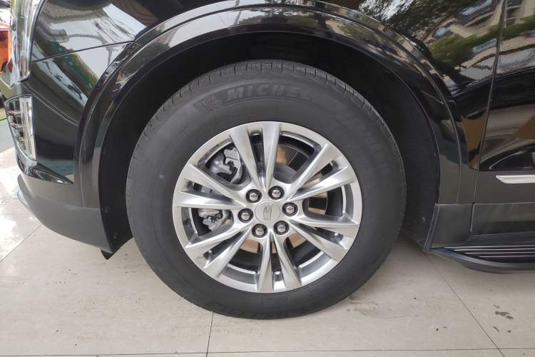 Used Cadillac XT5 2022 2.0T Two-Wheel Drive Luxury Version
