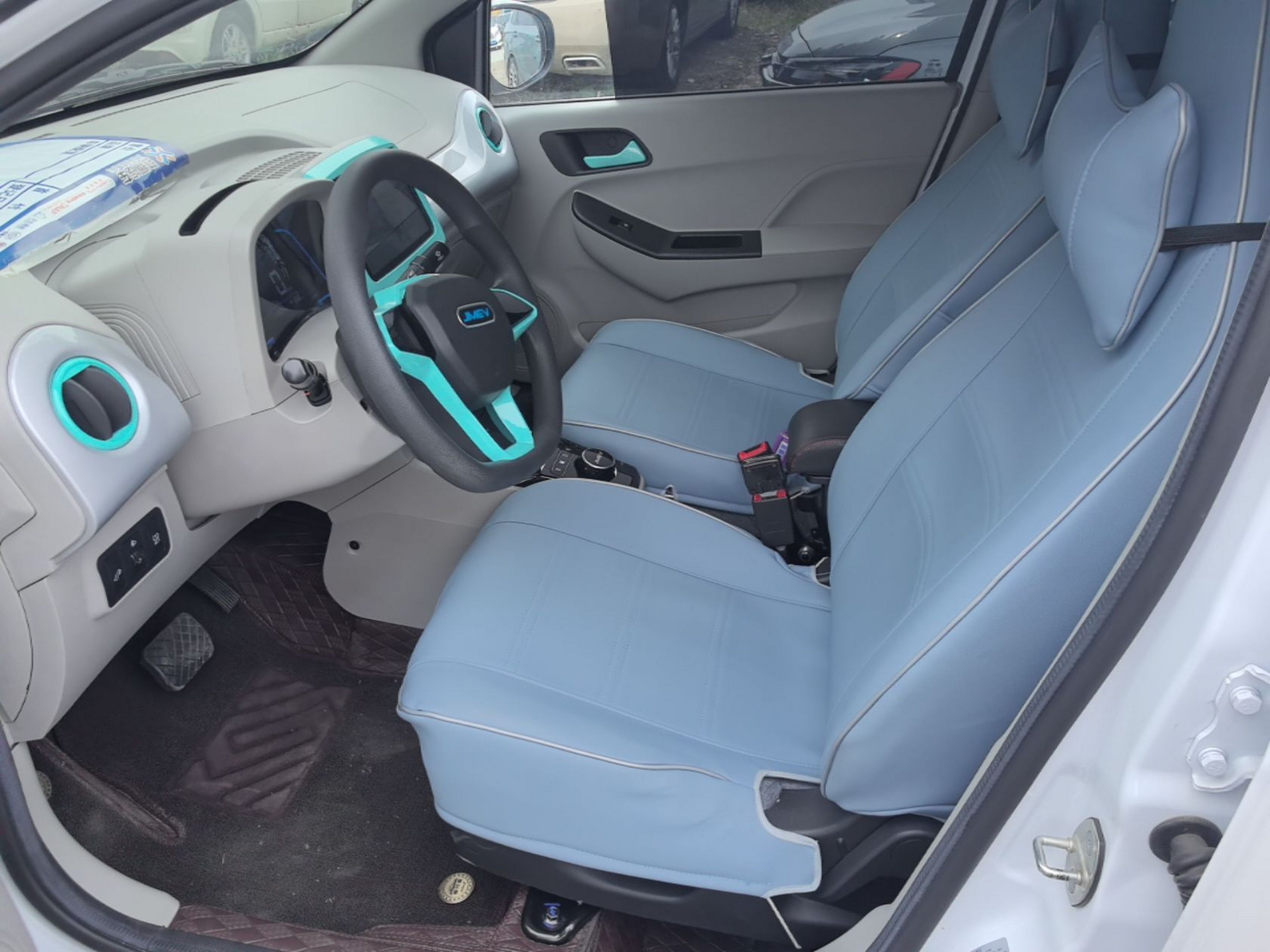 Interior delantero