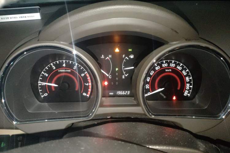 Used Toyota Highlander 2012 2.7L Two-Wheel Drive 7-Seater Luxury Edition
