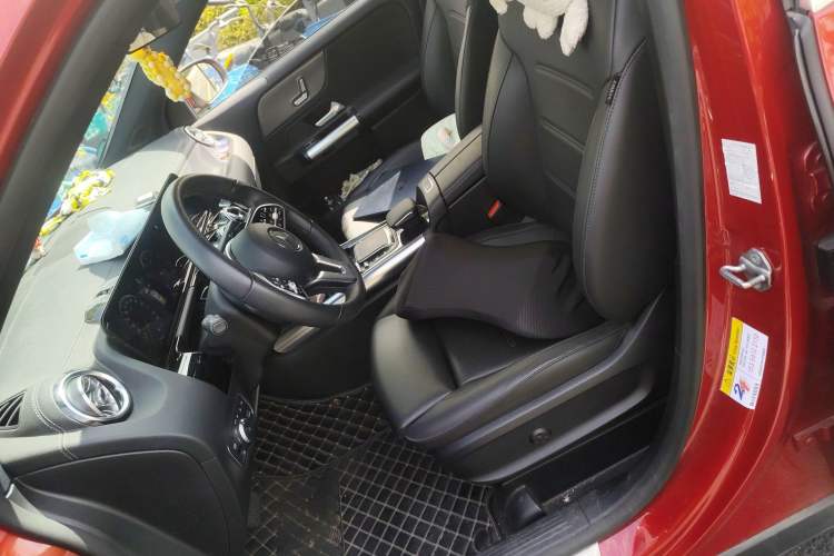 Used Mercedes-Benz GLA 2020 GLA 200 Left Front Seat