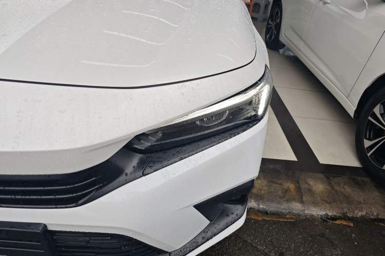 Used Honda Civic 2022 240TURBO CVT Dynamic Control Version