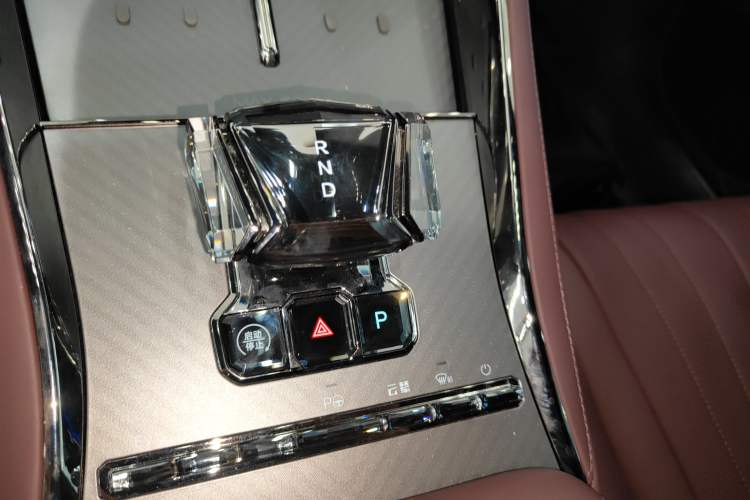 Used Denza Z9GT 2024 1100 Four-Wheel Drive Max Edition
