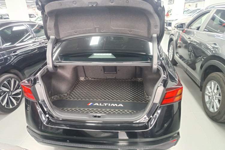 Used Nissan Teana 2021 2.0L XL Comfort Edition Trunk