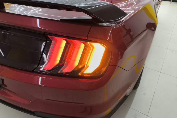 Used Ford Mustang 2021 2.3T EcoBoost Obsidian Phantom Special Edition Right Rear Taillight