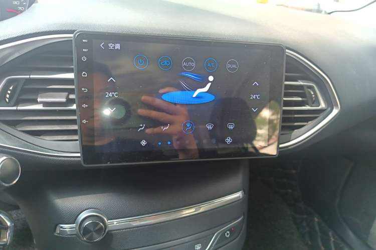 Used Peugeot 308S 2015 1.2T Automatic Jingchi Edition
