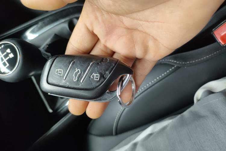 Used Roewe i5 2019 1.5L Manual 4G Connectable Langhao Edition Vehicle Key