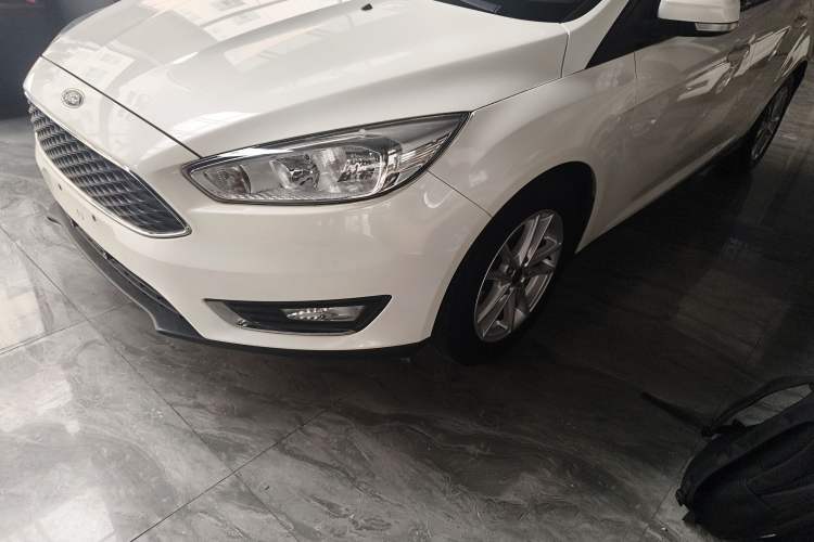 Used Ford Focus 2015 Hatchback 1.6L Automatic Fashion Edition