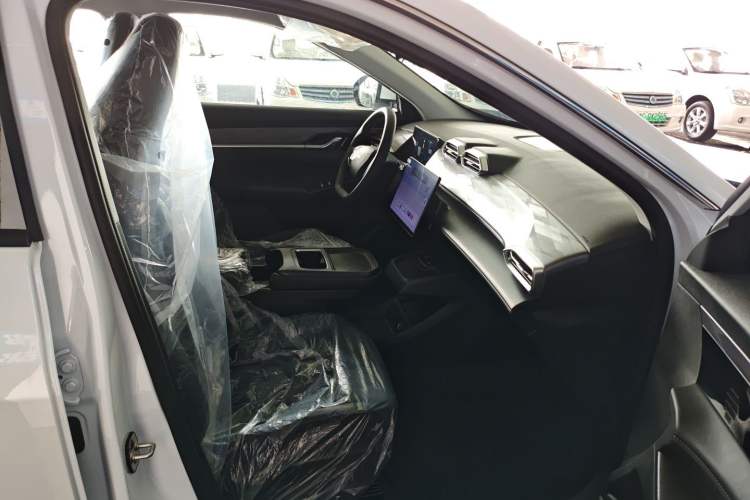 Used Dongfeng Aeolus SKY EV01 2025 530 km AIR Elite Edition
