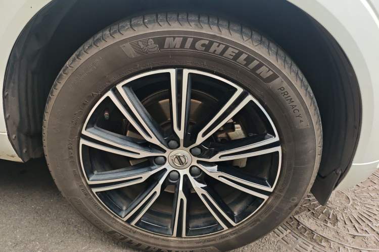 Used Volvo XC60 2020 T5 4x4 Smart Luxury Edition
