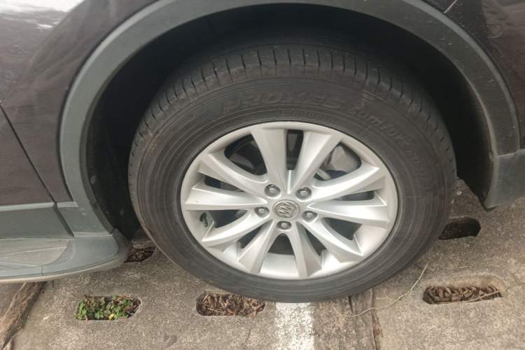 Used Buick Envision 2014 28T Four-Wheel Drive Luxury Model