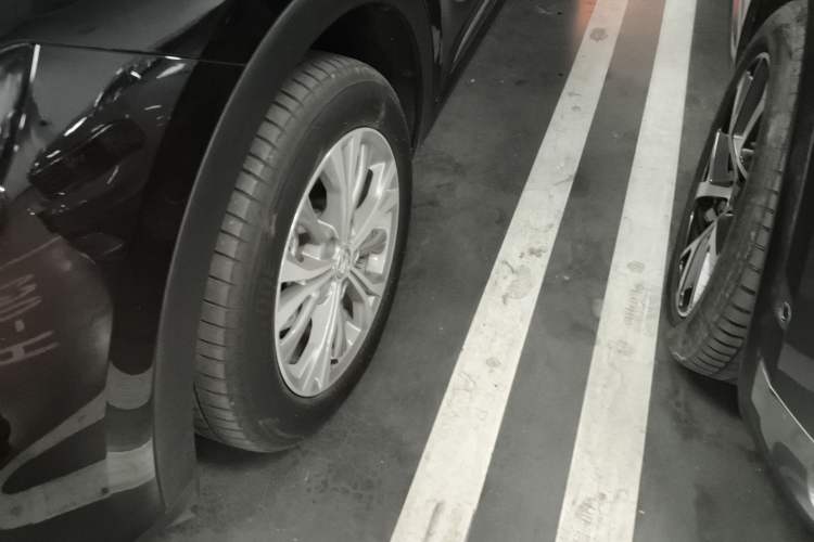 Used Buick Envision 2022 Encore Plus 652T Five-Seat Luxury Model