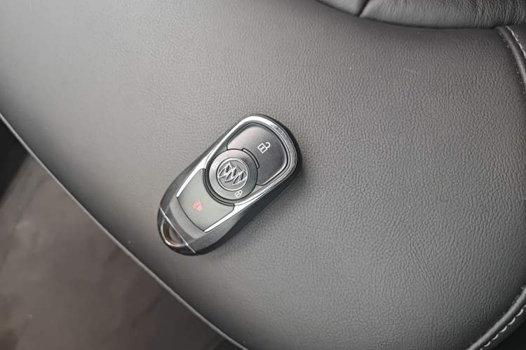 Used Buick Envision 2019 20T Two-Wheel Drive Elite Version China V Standard Vehicle Key