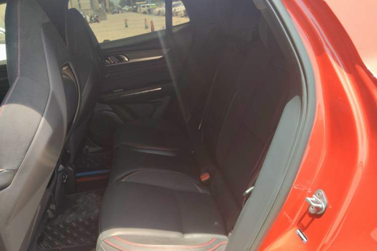 Used Lynk & Co 05 2020 2.0TD Four-Wheel Drive HypeHalo
