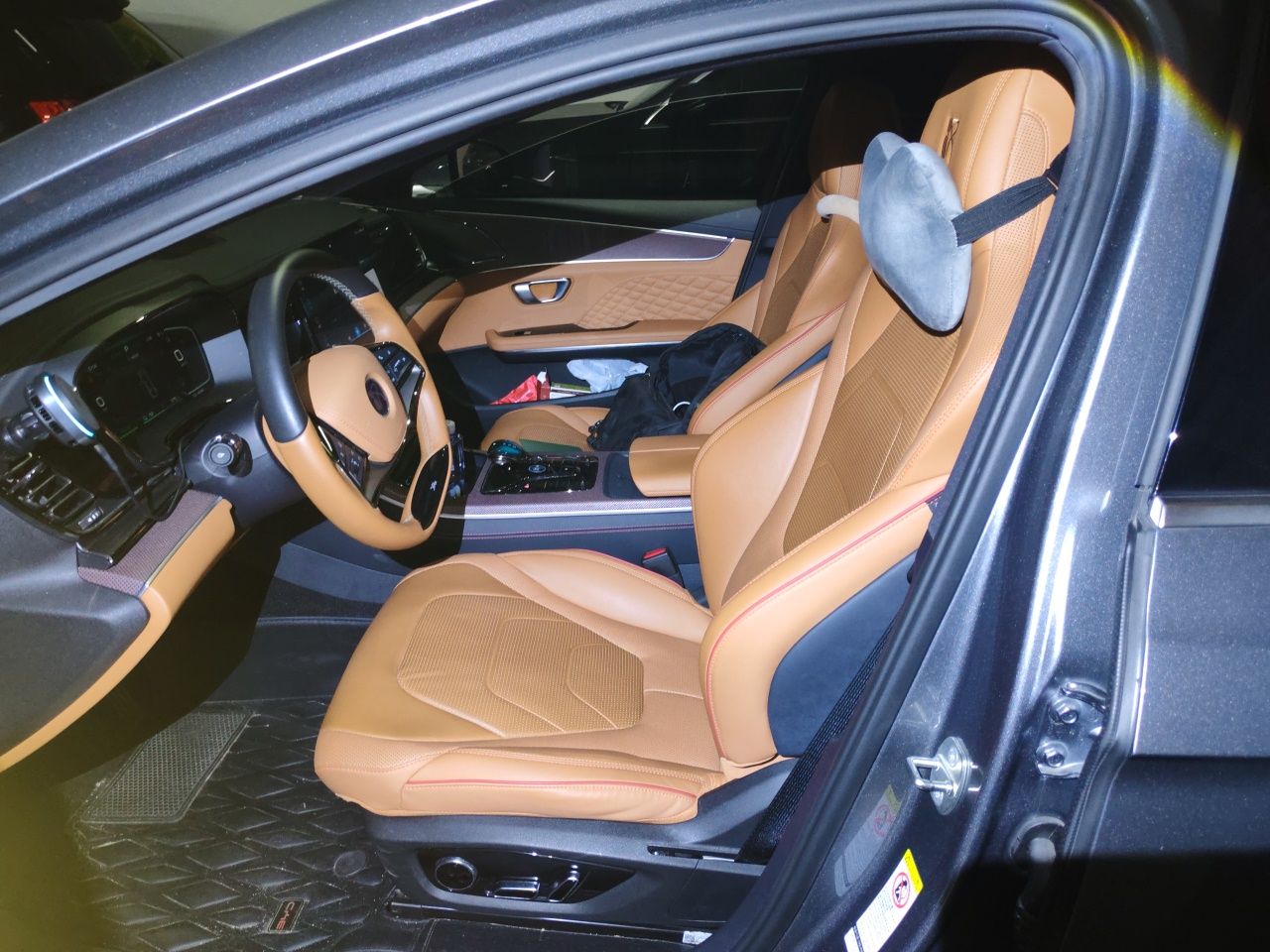 BYD Han 2022 EV Genesis Edition 715 km Front-Wheel-Drive Flagship Model — снимка 15