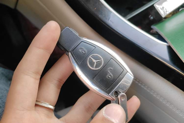 Used Mercedes-Benz GLC 2016 GLC 200 4MATIC Vehicle Key