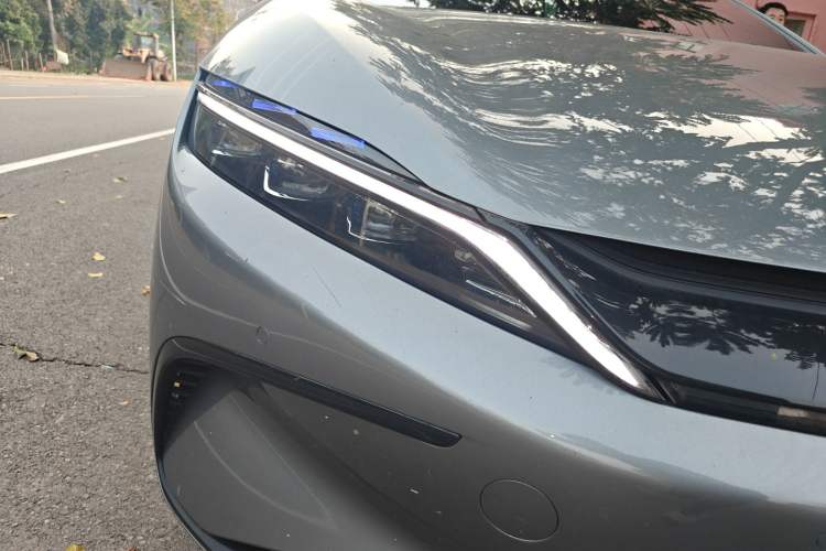 Used BYD Han 2022 EV Genesis Edition 715KM Front-Wheel-Drive Prestige Model Right Front Headlight