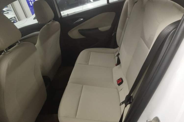 Used Buick Excelle 2018 15N Manual Elite Version