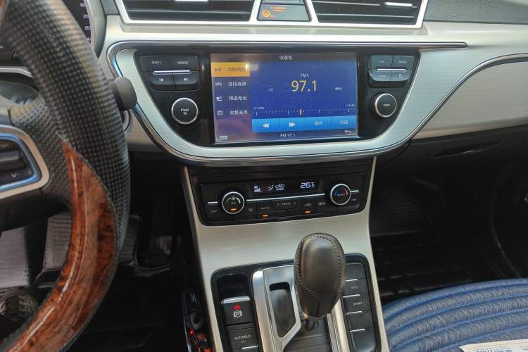 Used Geely Auto Emgrand GL 2017 1.8L DCT Elite Model
