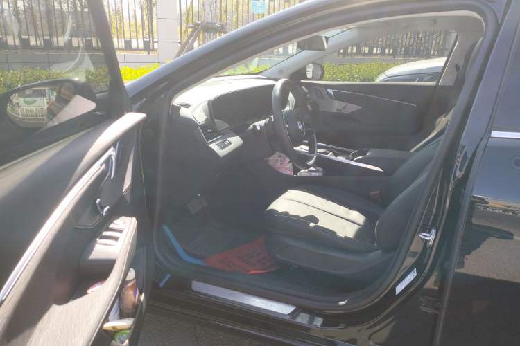 Used Buick LaCrosse 2024 28T Luxury Edition Driver Seat