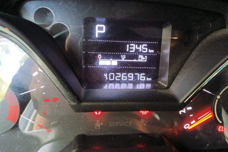 Used Citroen C4 Sega 2018 1.6L Automatic Comfort Model Odometer Close Up