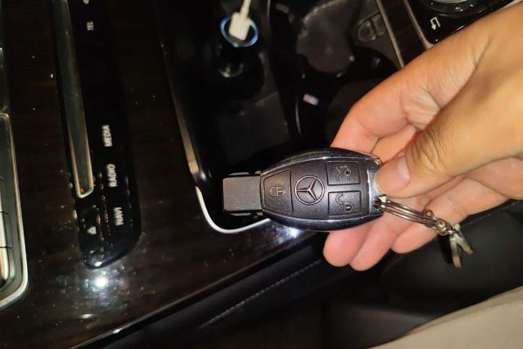 Used Mercedes-Benz GLC 2019 GLC 260 L 4MATIC Dynamic Model