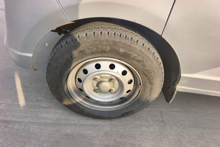 Used Wuling Rongguang S 2021 1.2L Base Model 7-Seater LSI
