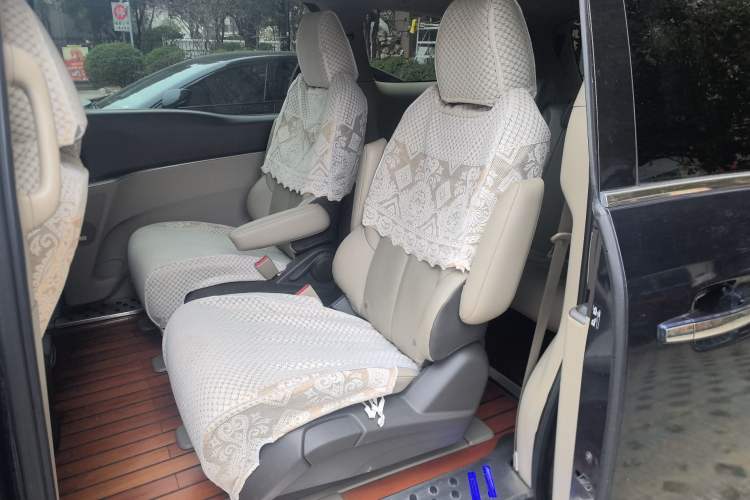 Used Buick GL8 2011 3.0L XT Luxury Business Flagship Edition
