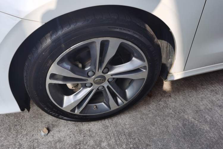 Used Geely Auto Binray 2018 14T Manual Binzhi Edition
